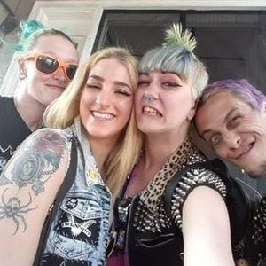 Meet your Posher, Jade